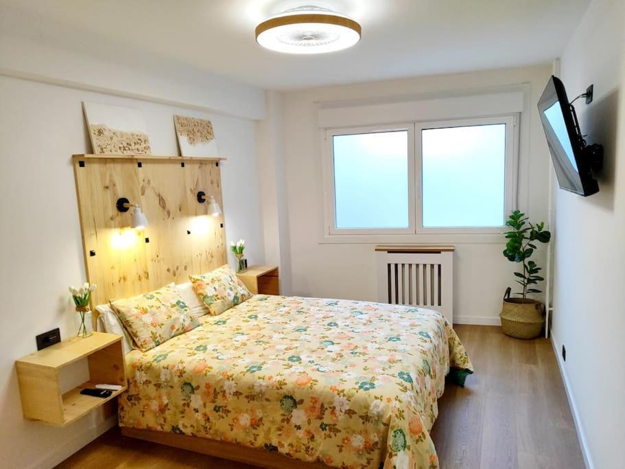 Tranquilo Apartamento Con Parking Gratis Vigilado 24H 비고 외부 사진