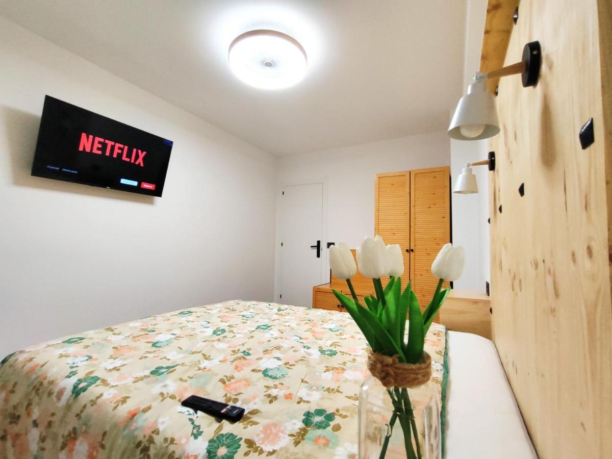 Tranquilo Apartamento Con Parking Gratis Vigilado 24H 비고 외부 사진